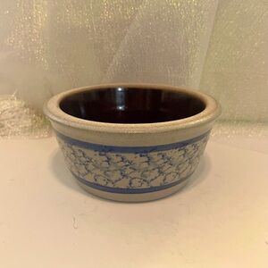 Vintage BBP Beaumont Brothers
Stoneware Bowl Salt Glaze Pottery signed 1991